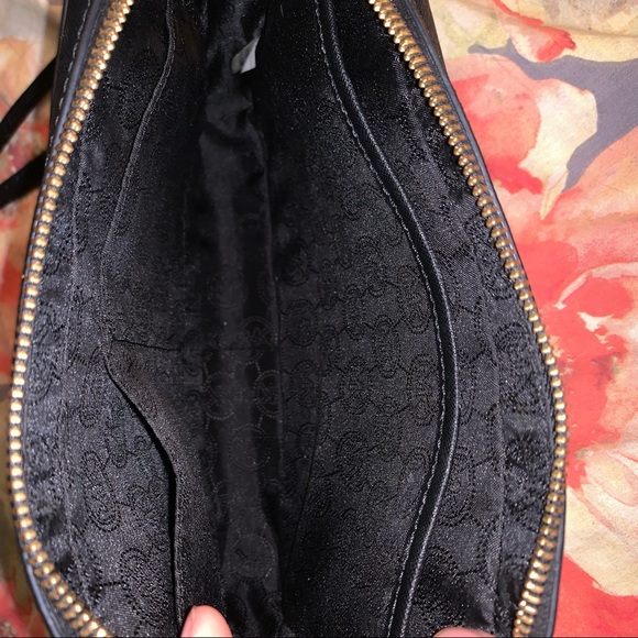 Michael Kors Crossbody - Picture 5 of 6